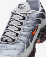 Charger l&#39;image dans la galerie, Nike Air Max Plus Gris 
